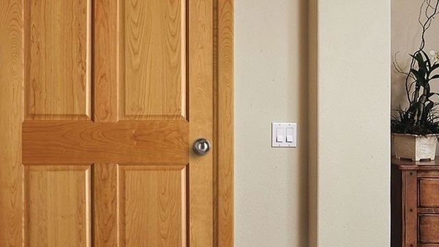 Как сделать входную и межкомнатную деревянную дверь своими руками