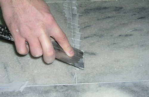 Укладка керамической плитки