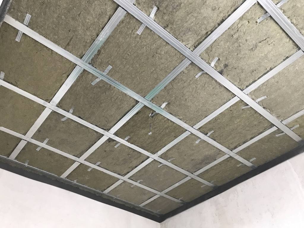 Звукоизоляция потолка под натяжной потолок