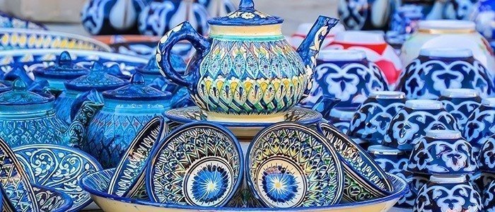 Узбекская посуда на столе