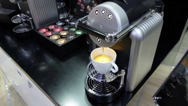 Кофемашина nespresso professional zenius