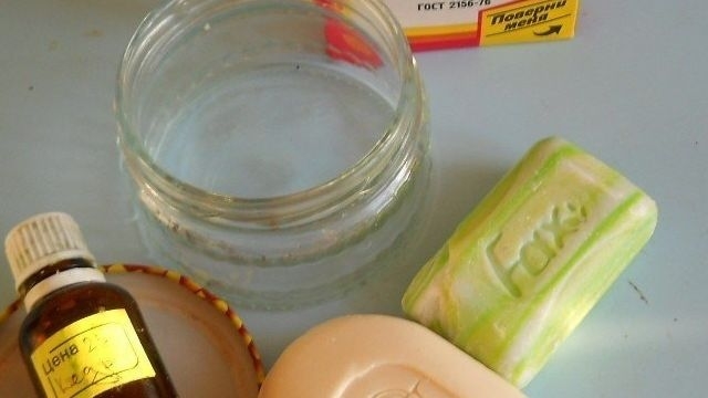 5 способов почистить посуду от застарелой накипи и жира