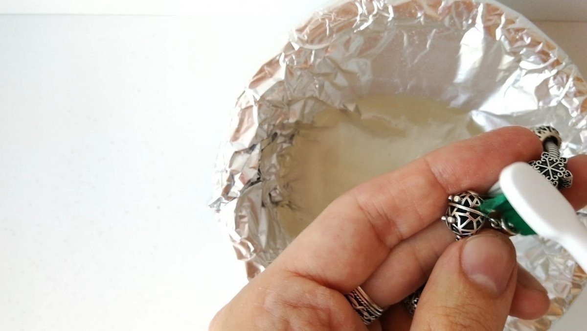 Очистить серебро от черноты в домашних условиях