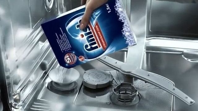 Чем заправлять посудомоечную машину?