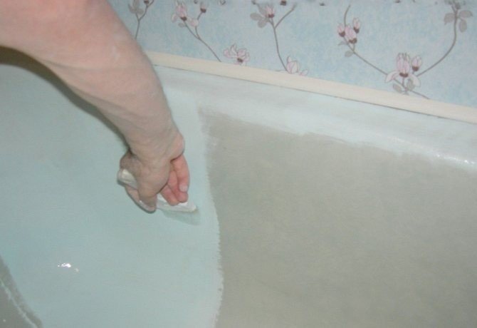 Акриловая вставка в ванну