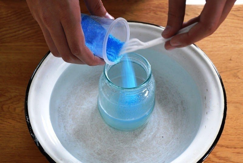Вырастить кристалл из соли в домашних условиях