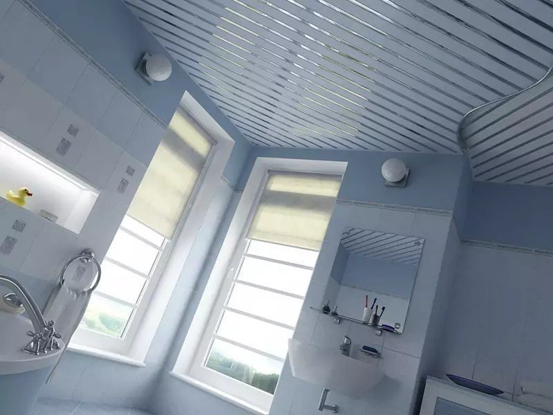 Алюминиевый потолок в ванную в интерьере