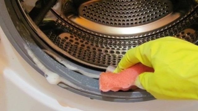 Как почистить стиральную машину лимонной кислотой?